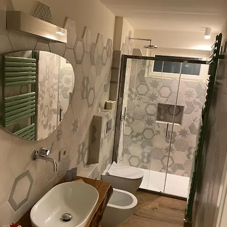 Lalucia Luxury Apartment *